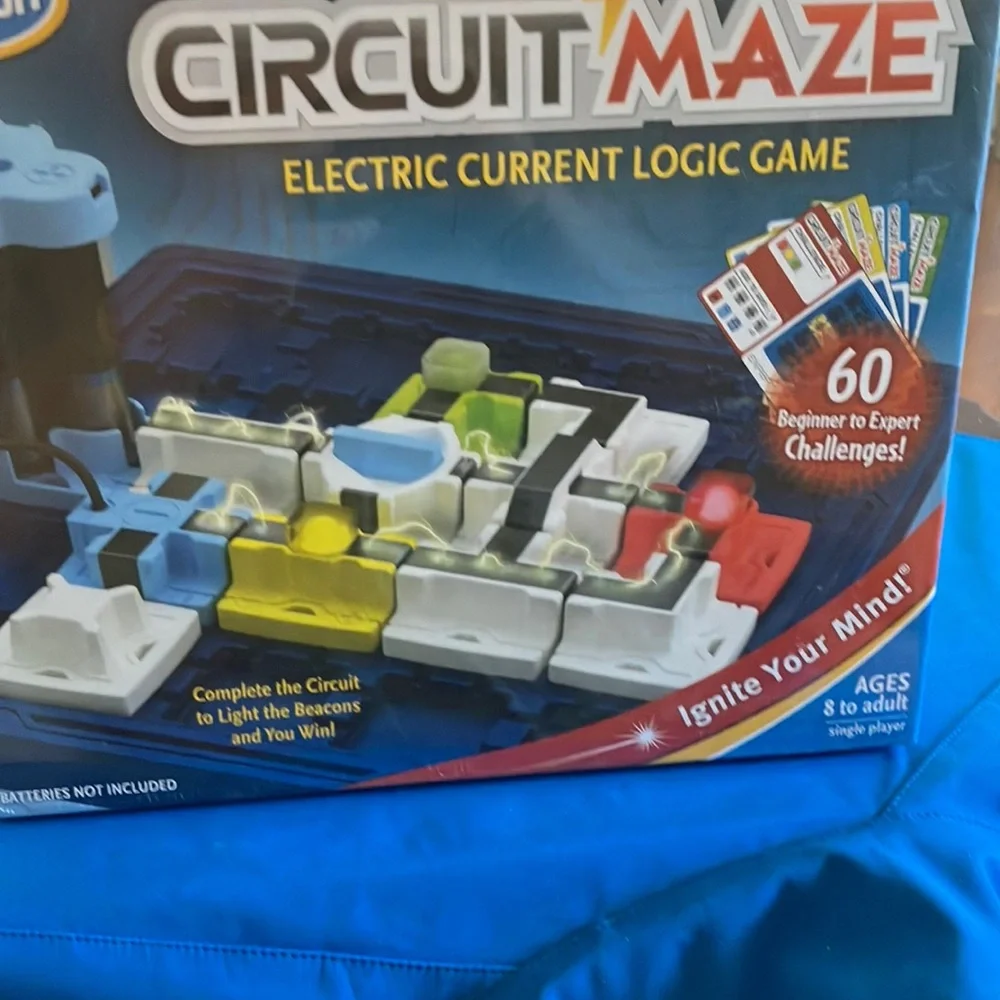 Circuit Maze Electric Current Logic Game